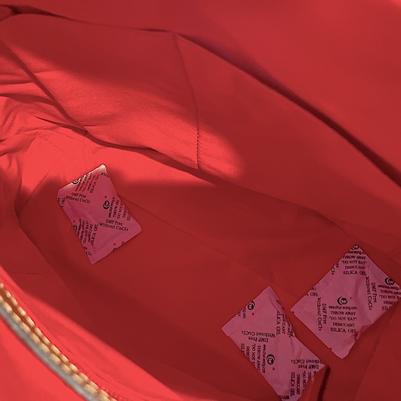 NWT Dooney & Bourke Barbie Pink Leather Bag - Picture 8 of 12